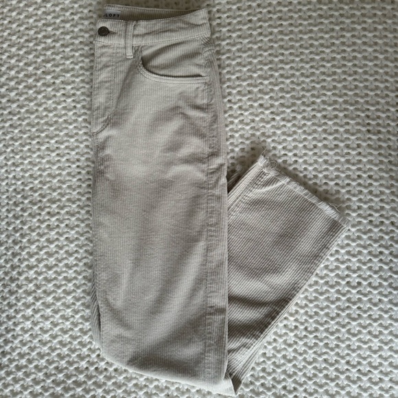 LOFT Kick Crop Corduroy Pants - Picture 3 of 8
